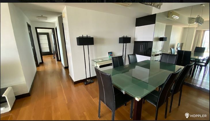 "2BR Condo for Rent in The Residences at Greenbelt, Legazpi Village, Makati"03