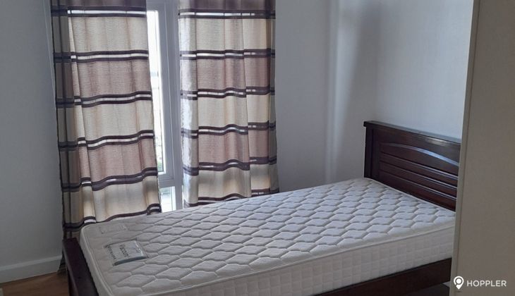 "2BR Condo for Rent in Red Oak at Two Serendra, BGC - Bonifacio Global City, Taguig"05
