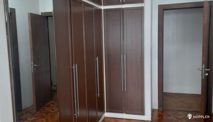 "2BR Condo for Rent in Three Salcedo Place, Salcedo Village, Makati"06