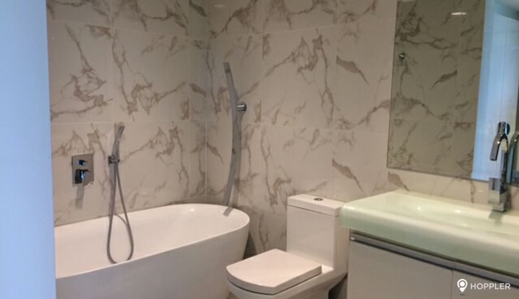 "2BR Condo for Rent in One McKinley Place, BGC - Bonifacio Global City, Taguig"03