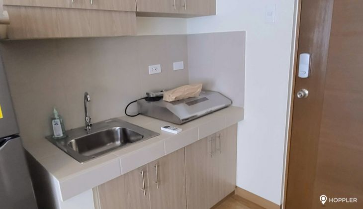"1BR Condo for Rent in One Premier, Almanza Uno, Las Piñas"08