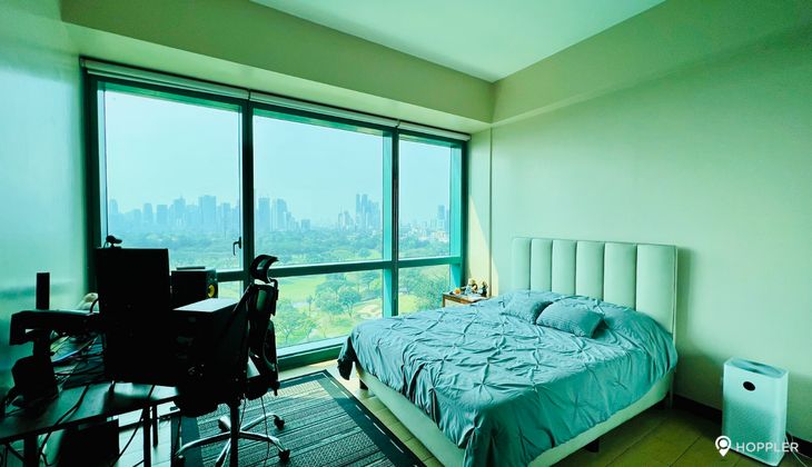 "2BR Condo for Rent in 8 Forbes Town Road, BGC - Bonifacio Global City, Taguig"06