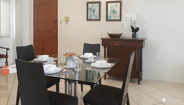 "1BR Condo for Rent in Paseo Parkview Suites, Salcedo Village, Makati"03