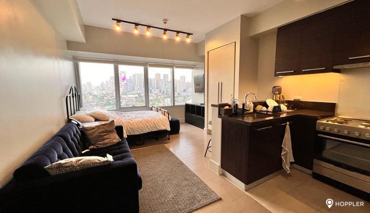 "Studio Condo for Rent in Lincoln at The Proscenium, Rockwell Center, Rockwell Center, Makati"02