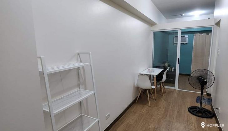 "1BR Condo for Rent in Infina Towers, Marilag, Quezon City"04