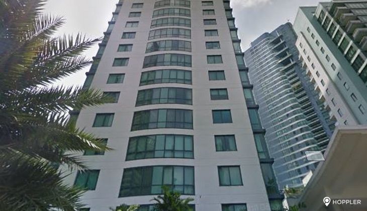 "2BR Condo for Rent in Amorsolo East, Rockwell Center, Makati"07