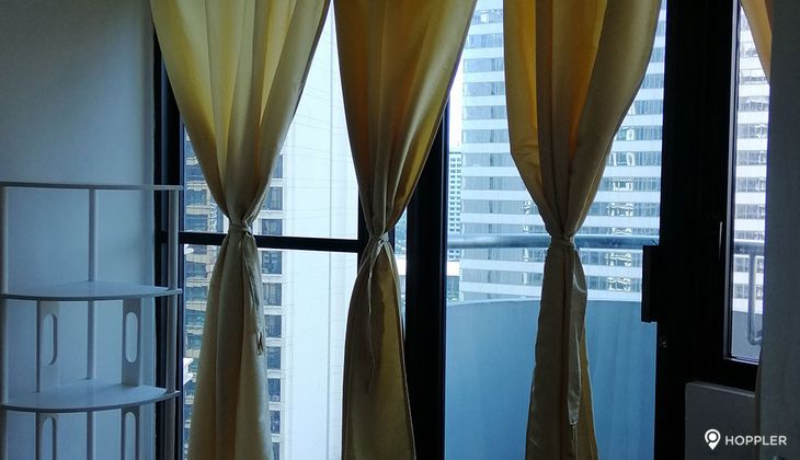 "2BR Condo for Rent in Asian Mansion II, Legazpi Village, Makati"03