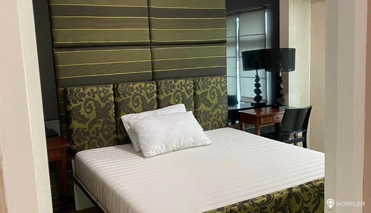 "2BR Condo for Rent in Two Serendra, BGC - Bonifacio Global City, Taguig"03