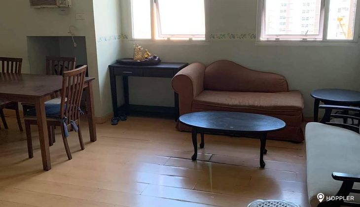 "3BR Condo for Rent in One Gateway Place, Ortigas Center, Mandaluyong"09