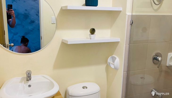 "Studio Condo for Rent in Avida Towers Asten, San Antonio Village, Makati"05