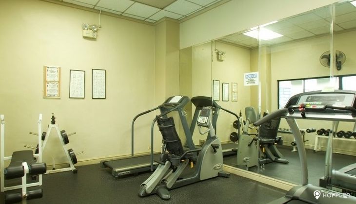 "Studio Condo for Rent in BSA Suites, Legazpi Village, Makati"07