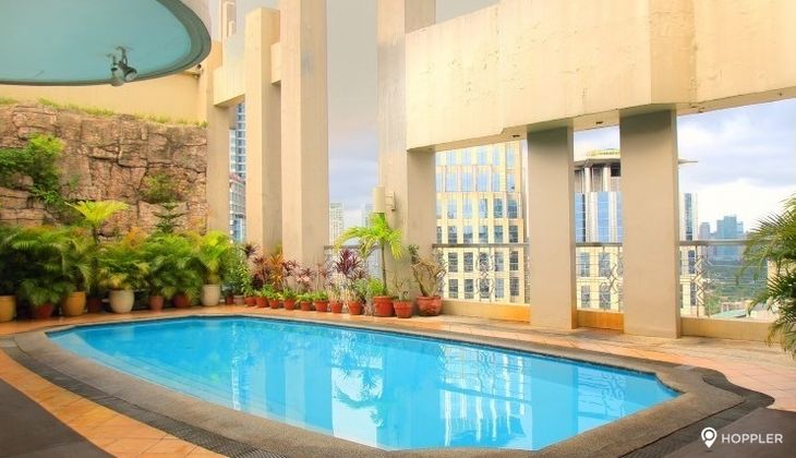 "Studio Condo for Rent in BSA Suites, Legazpi Village, Makati"08