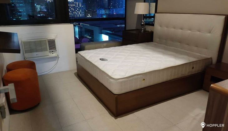 "2BR Condo for Rent in BSA Twin Towers, Ortigas Center, Mandaluyong"03