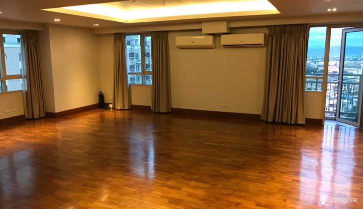 "3BR Condo for Rent in The Grove by Rockwell, Ugong, Pasig"03