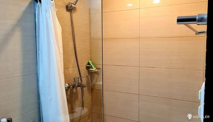 "Studio Condo for Rent in Viceroy, McKinley Hill, Taguig"09