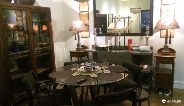 "1BR Condo for Rent in Edades Tower and Garden Villas, Rockwell Center, Makati"02