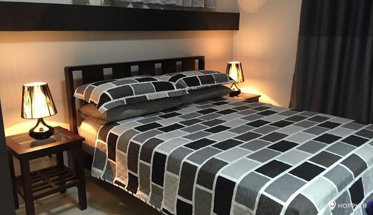"1BR Condo for Rent in Senta, Legazpi Village, Makati"03