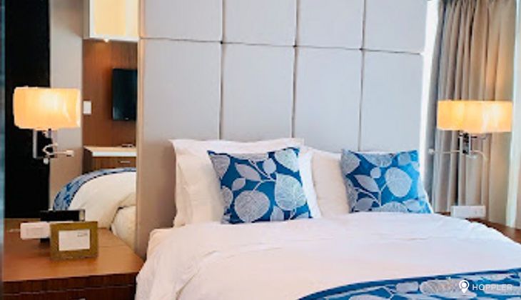 "1BR Condo for Rent in Solstice, Carmona, Makati"02