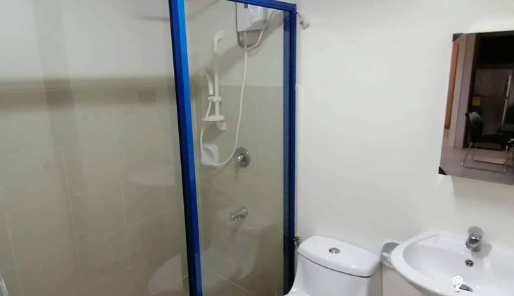 "2BR Condo for Rent in Avida Towers BGC 9th Ave., BGC - Bonifacio Global City, Taguig"08