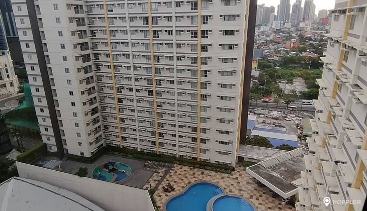 "2BR Condo for Rent in Avida Towers BGC 9th Ave., BGC - Bonifacio Global City, Taguig"10