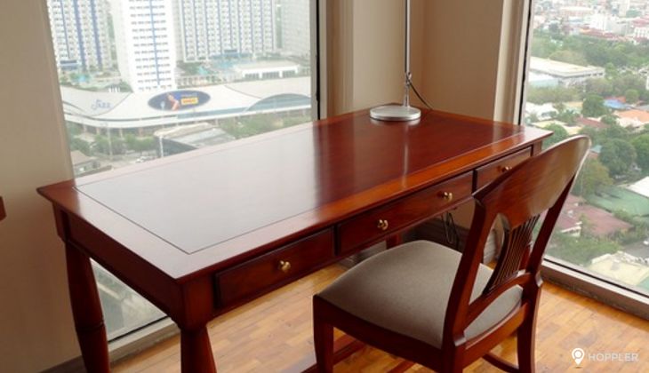 "3BR Condo for Rent in The Salcedo Park, Salcedo Village, Makati"09
