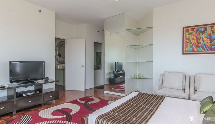 "2BR Condo for Rent in Fifth Avenue Place, BGC - Bonifacio Global City, Taguig"03