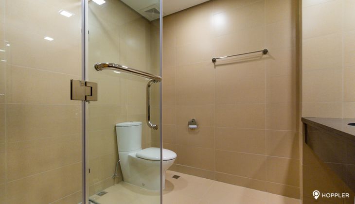 "3BR Condo for Rent in Park Terraces, San Lorenzo Village, Makati"03