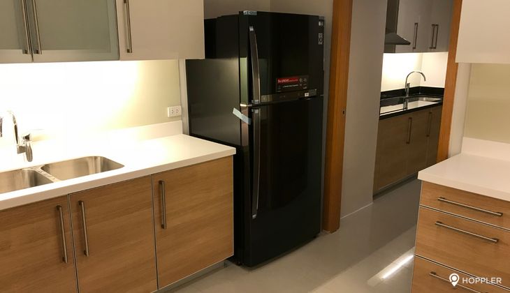 "3BR Condo for Rent in Park Terraces, San Lorenzo Village, Makati"08
