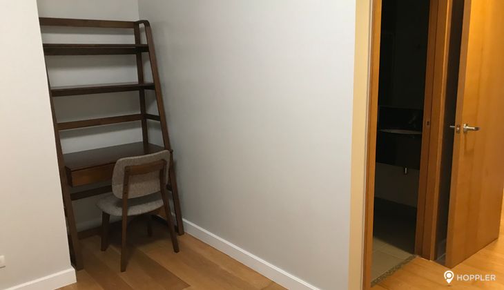 "3BR Condo for Rent in Park Terraces, San Lorenzo Village, Makati"10