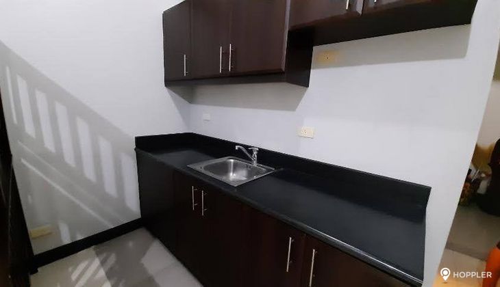"1BR Condo for Rent in Stamford Executive Residence, McKinley Hill, Taguig"03