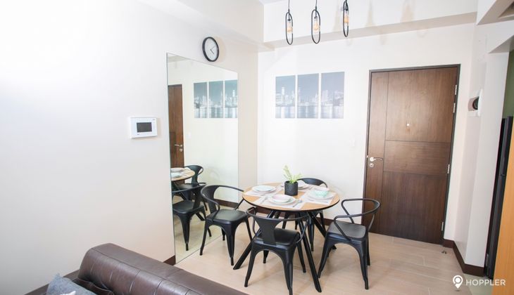 "1BR Condo for Rent in Greenbelt Hamilton, Legazpi Village, Makati"02