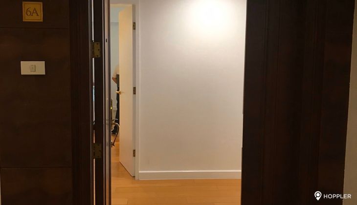 "2BR Condo for Rent in The Shang Grand Tower, Legazpi Village, Makati"06