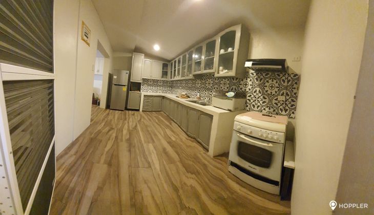 "3BR Condo for Rent in Makati Bel-Air Condominium, Poblacion, Makati"02