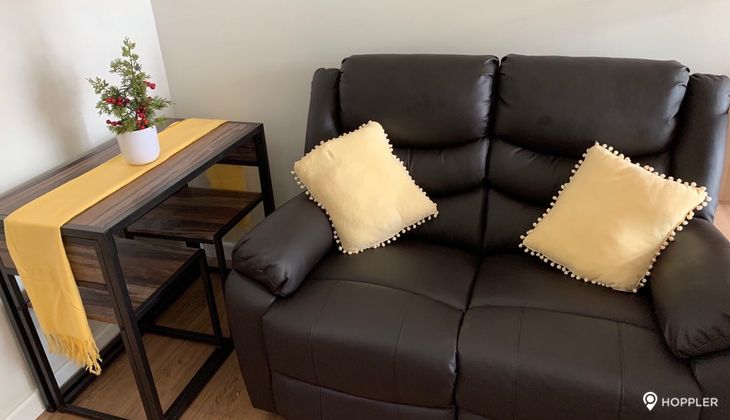 "Studio Condo for Rent in Kroma Tower, Legazpi Village, Makati"05