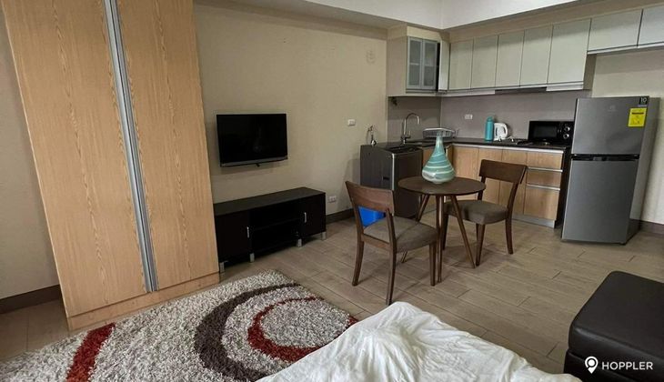 "Studio Condo for Rent in The Venice Luxury Residences, McKinley Hill, Taguig"09