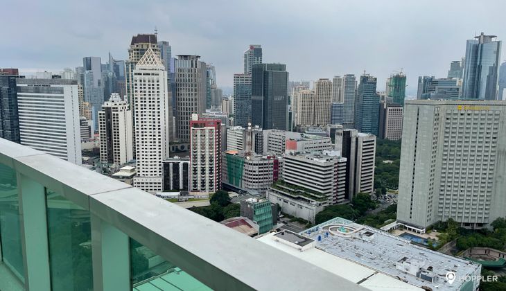"2BR Condo for Rent in Park Terraces, San Lorenzo Village, Makati"05