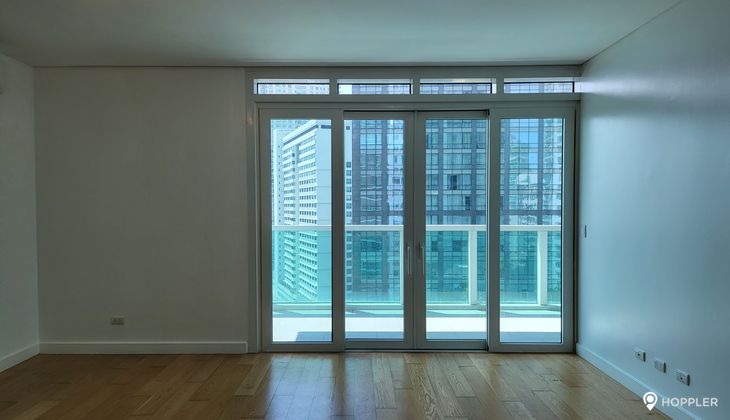 "1BR Condo for Rent in Park Terraces, San Lorenzo Village, Makati"06