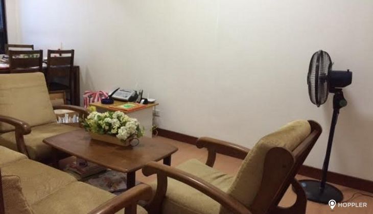 "1BR Condo for Rent in The Malayan Plaza, Ortigas Center, Pasig"04