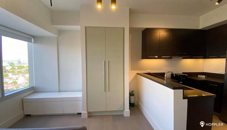 "Studio Condo for Rent in Lincoln at The Proscenium, Rockwell Center, Rockwell Center, Makati"02