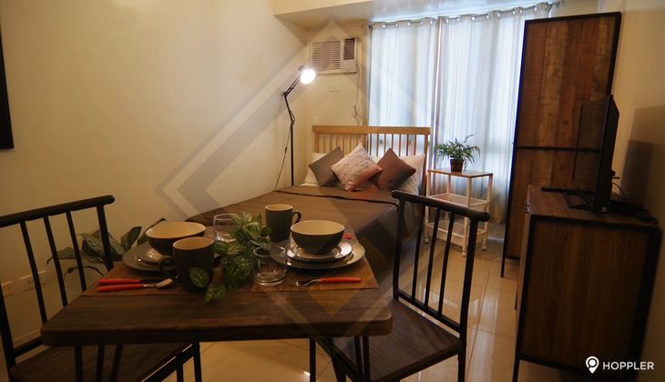 "Studio Condo for Rent in The Beacon, Legazpi Village, Makati"07