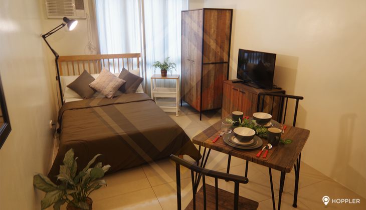 "Studio Condo for Rent in The Beacon, Legazpi Village, Makati"10