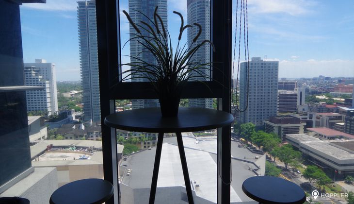 "1BR Condo for Rent in Eton Residences, Legazpi Village, Makati"02