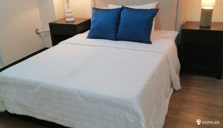 "2BR Condo for Rent in Torre de Manila, Ermita, Manila"03
