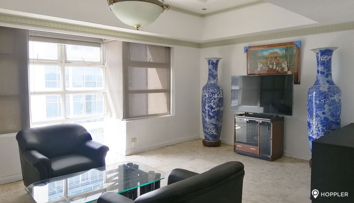 "3BR Condo for Rent in One Lafayette Square, Salcedo Village, Makati"01