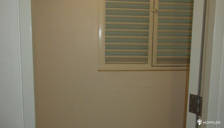 "1BR Condo for Rent in Red Oak at Two Serendra, BGC - Bonifacio Global City, Taguig"03