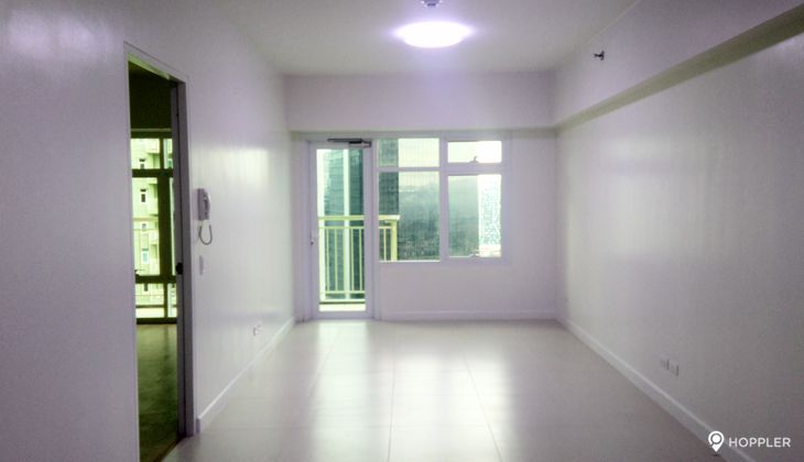 "1BR Condo for Rent in Red Oak at Two Serendra, BGC - Bonifacio Global City, Taguig"08