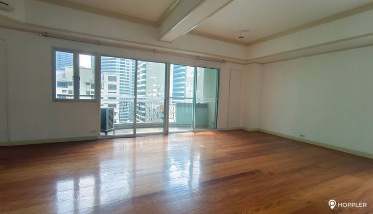 "3BR Condo for Rent in Splendido Gardens Salcedo, Salcedo Village, Makati"02