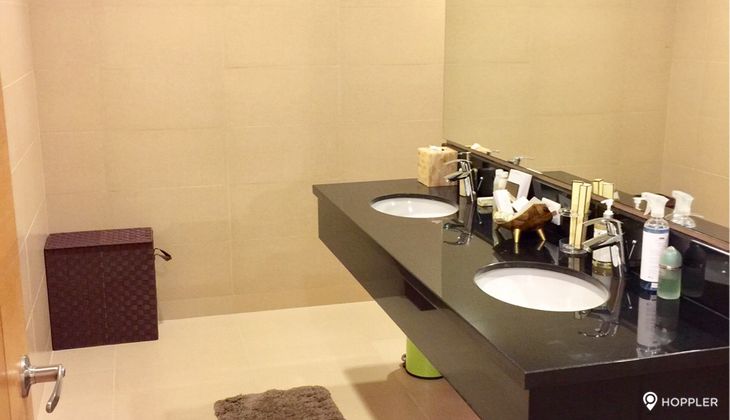 "3BR Condo for Rent in Park Terraces, San Lorenzo Village, Makati"08