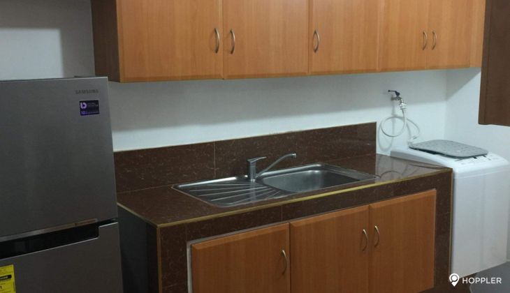 "2BR Condo for Rent in Eastwood Parkview, Eastwood City, Quezon City"04
