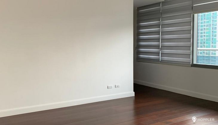 "3BR Condo for Rent in The Suites at One Bonifacio High Street, BGC - Bonifacio Global City, Taguig"02